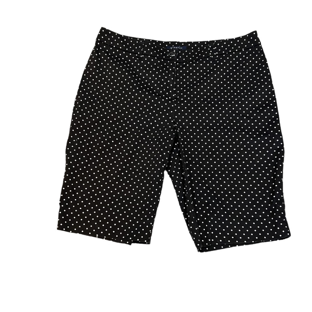 JONES NEW YORK Stretch Black & White Polka Dot Mid Length Mid Rise Bermuda Short